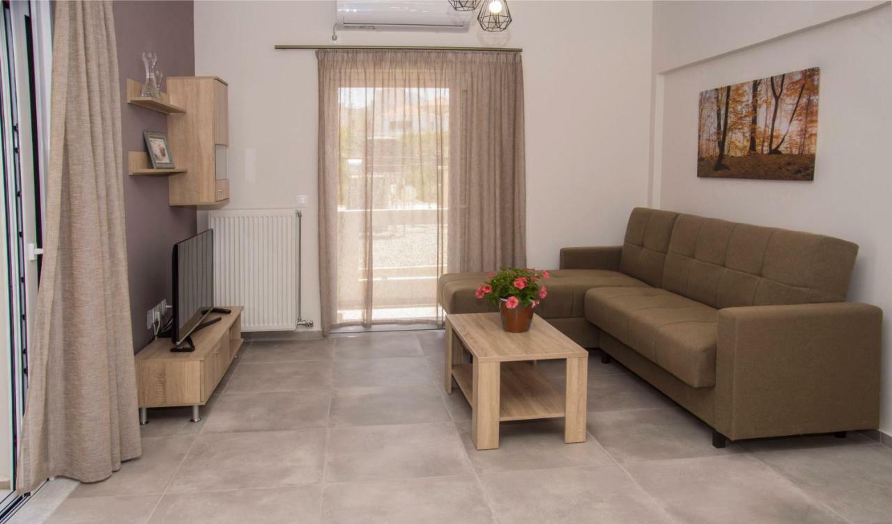 Tonia'S Apartment 基萨莫斯 外观 照片